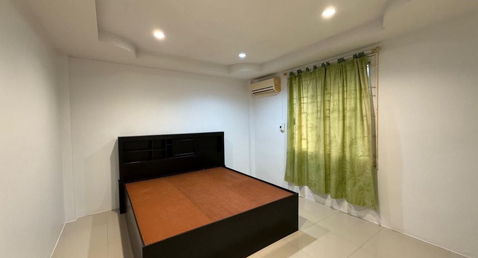 For rent 4 bedrooms house in Thalang, Phuket