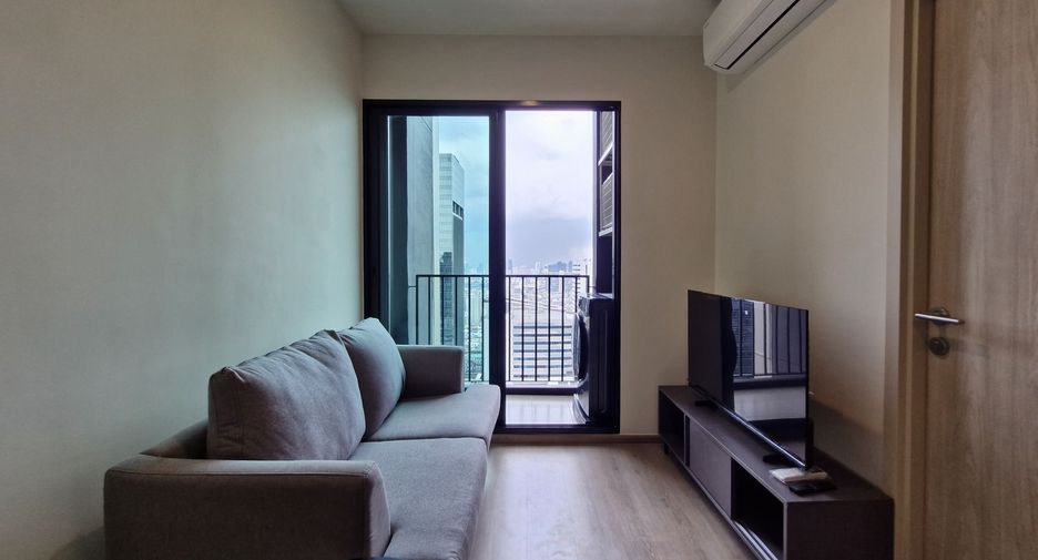 For rent 1 bed condo in Huai Khwang, Bangkok