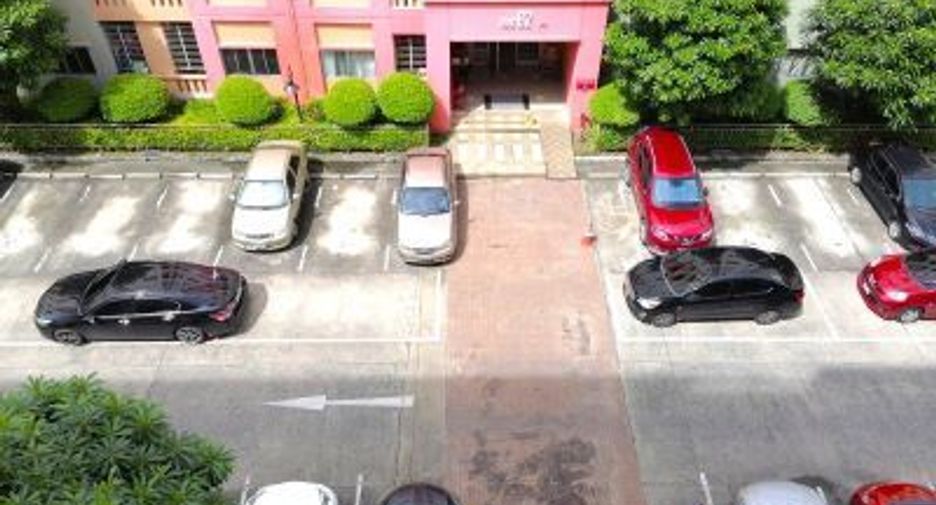 For rent 1 bed condo in Mueang Nonthaburi, Nonthaburi