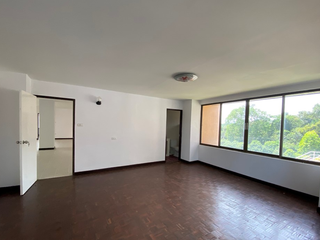 Condo en venta de 4 habitaciones en Klaeng, Rayong