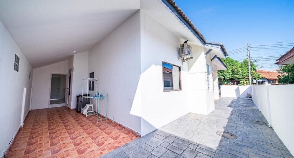 À vendre 5 chambres maison à East Pattaya, Pattaya
