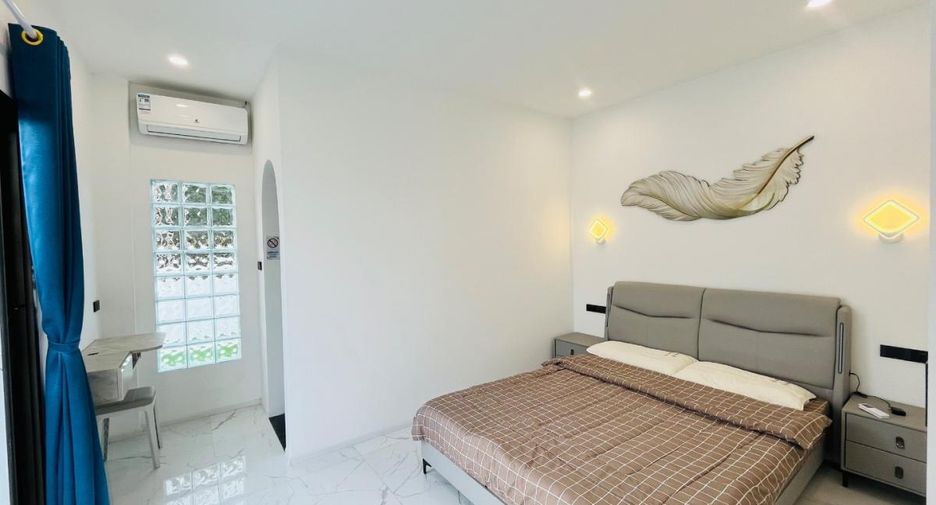 For sale 5 bedrooms house in Bang Lamung, Chonburi