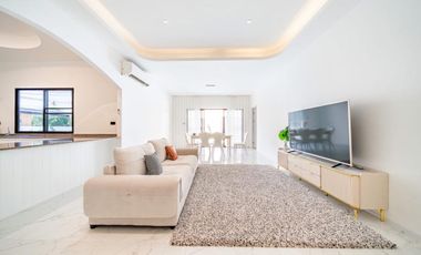 For sale 5 bedrooms house in Bang Lamung, Chonburi