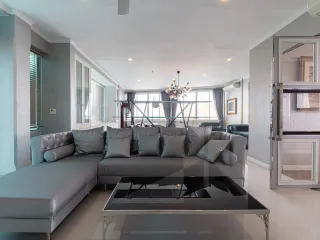 For rent 5 bedrooms condo in Bang Phlat, Bangkok