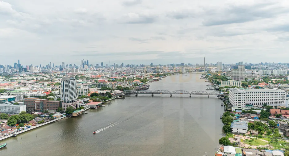 For rent 5 bedrooms condo in Bang Phlat, Bangkok