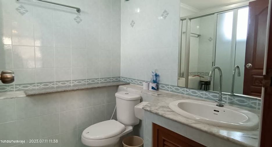 Продажа 2 спальни кондо в Йомтиен, Паттайя