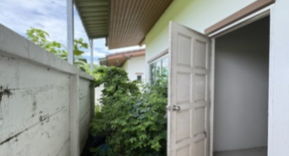Haus zum Kauf mit 2 Zimmer in Phanat Nikhom, Chonburi