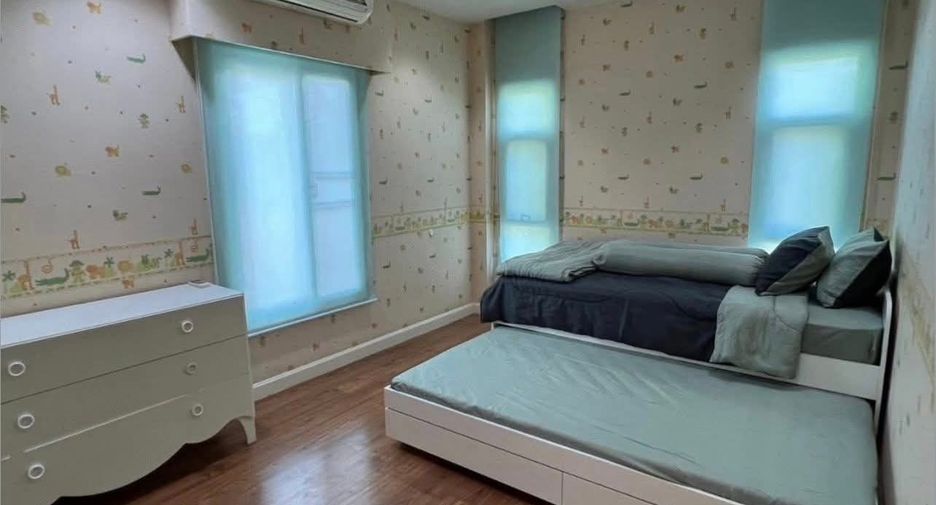 À louer 3 chambres maison à Mueang Samut Prakan, Samut Prakan