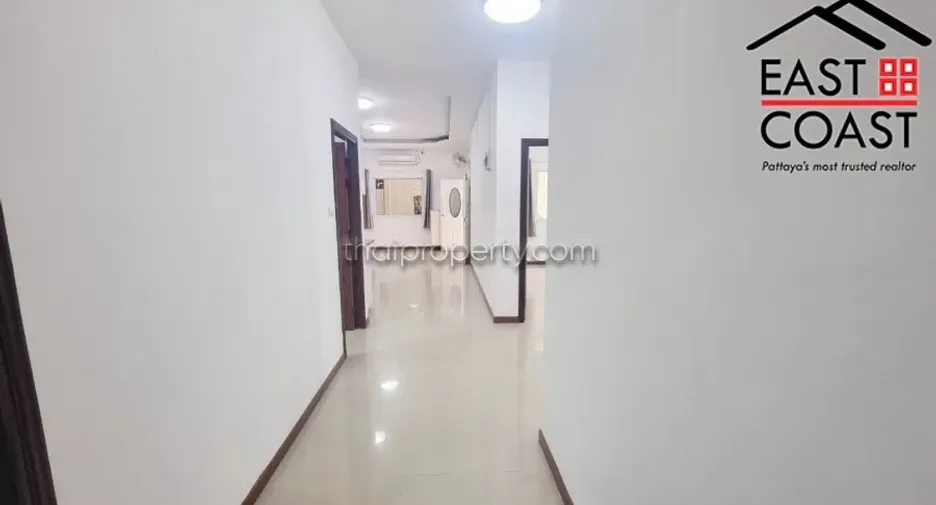 For rent and for sale 4 bedrooms house in Bang Lamung, Chonburi
