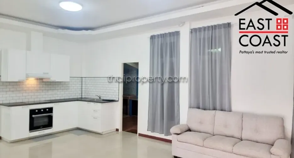 For rent and for sale 4 bedrooms house in Bang Lamung, Chonburi