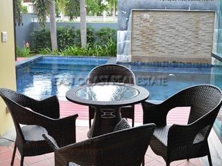 À louer 4 chambres maison à Bang Lamung, Chonburi