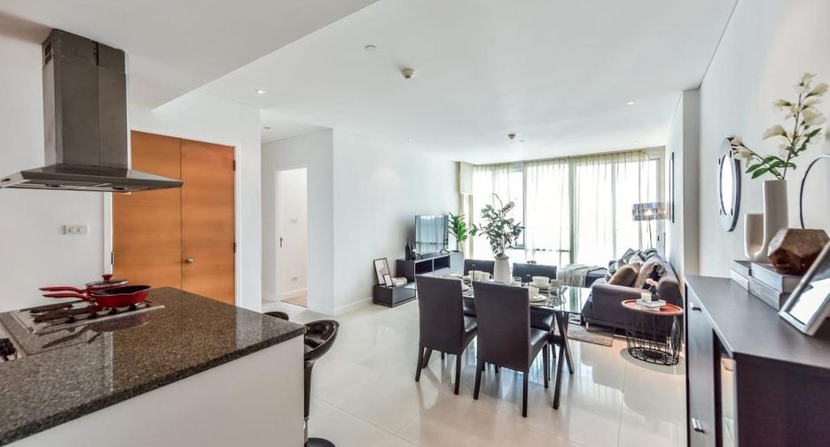 For sale 2 bedrooms condo in Khlong Toei, Bangkok