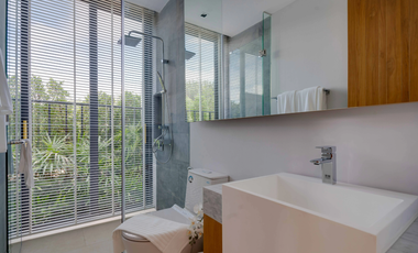 For sale 4 bedrooms villa in Kathu, Phuket