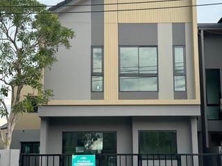 Casa en venta de 3 habitaciones en Bang Bo, Samut Prakan