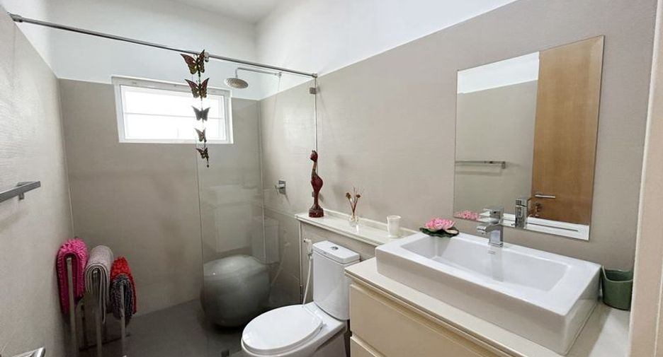 For sale 3 bedrooms house in Bang Lamung, Chonburi