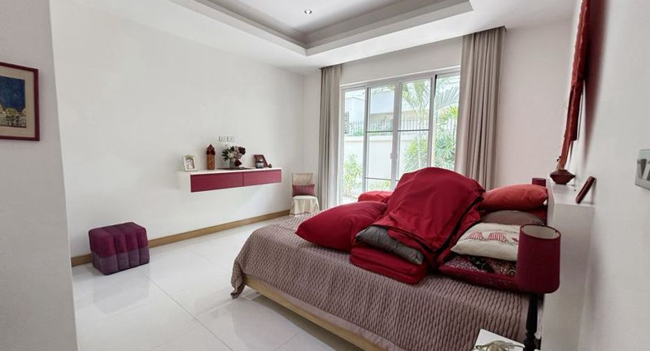 For sale 3 bedrooms house in Bang Lamung, Chonburi