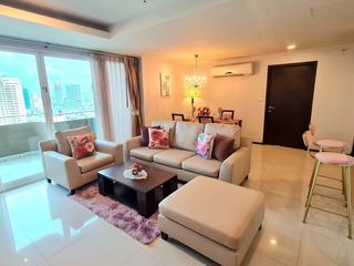 À louer 2 chambres condo à Watthana, Bangkok