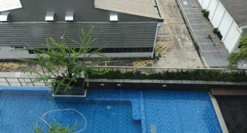 For sale 1 bed condo in Bang Na, Bangkok