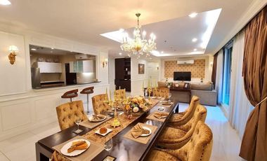 For rent 4 bedrooms condo in Watthana, Bangkok