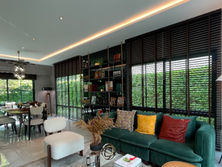 For sale 4 bedrooms house in Don Mueang, Bangkok