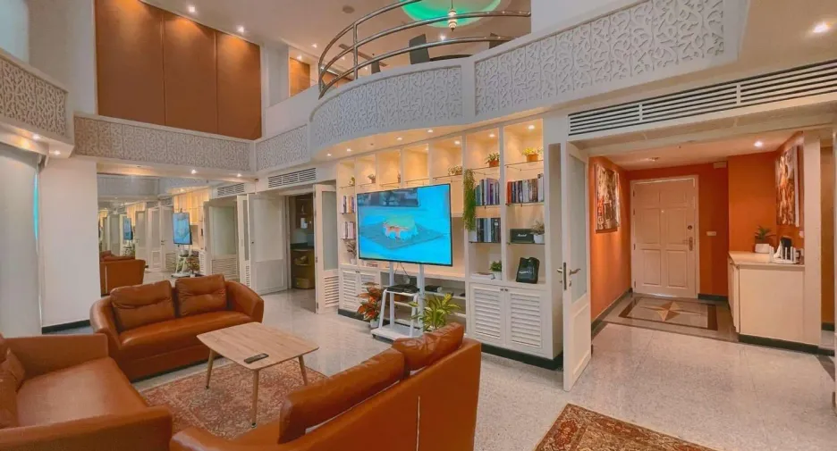 Wohnung zur Miete mit 4 Zimmer in Pathum Wan, Bangkok