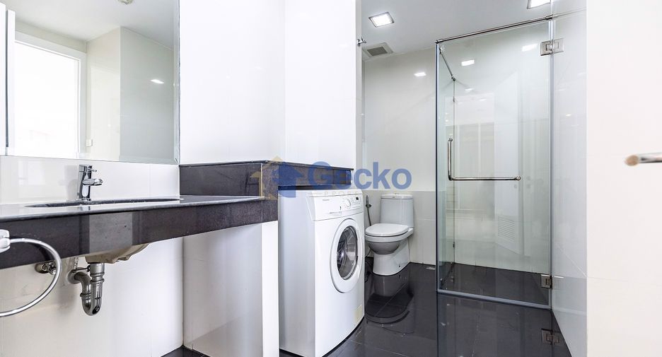For sale 2 bedrooms condo in Jomtien, Pattaya