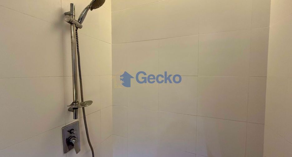 For rent and for sale 2 bedrooms condo in Jomtien, Pattaya