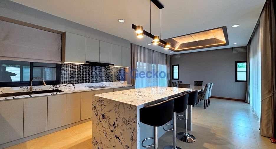 For rent and for sale 3 bedrooms house in Huay Yai, Pattaya