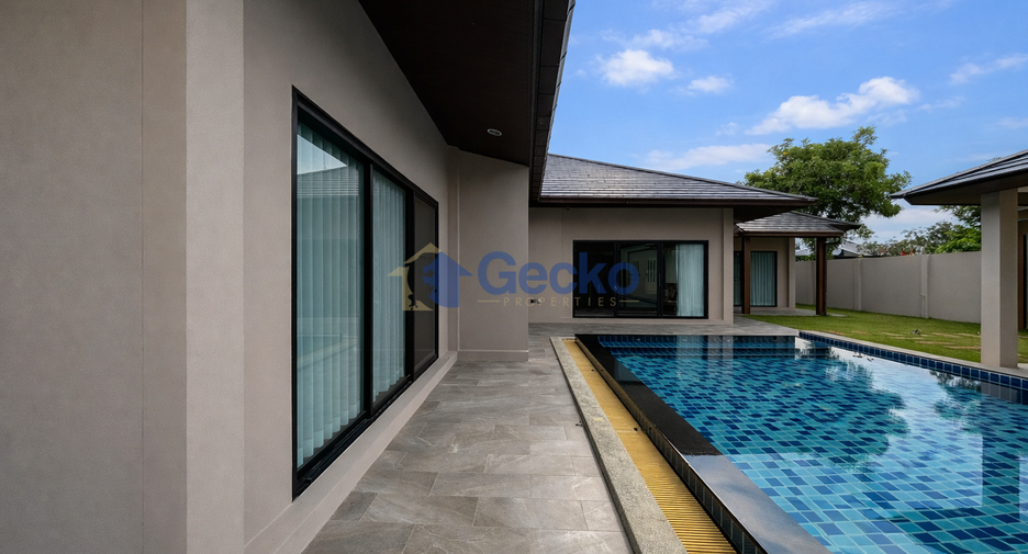 For rent and for sale 3 bedrooms house in Huay Yai, Pattaya