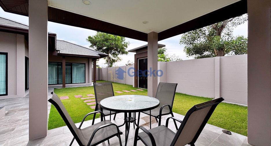 For rent and for sale 3 bedrooms house in Huay Yai, Pattaya