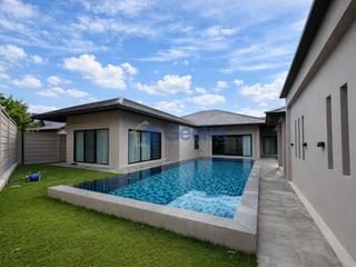 À louer et à vendre 3 chambres maison à Bang Lamung, Chonburi