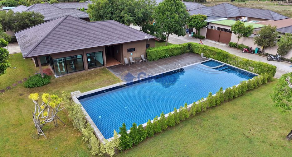 For rent and for sale 3 bedrooms house in Huay Yai, Pattaya