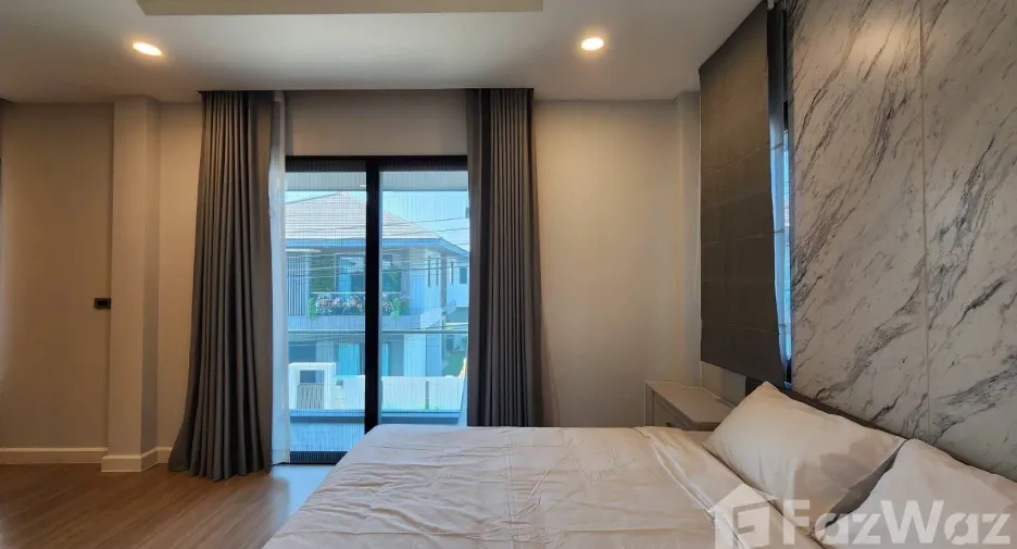 For rent 3 bedrooms house in East Pattaya, Pattaya