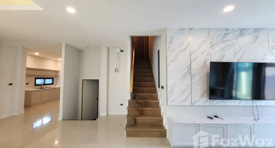 For rent 3 bedrooms house in East Pattaya, Pattaya