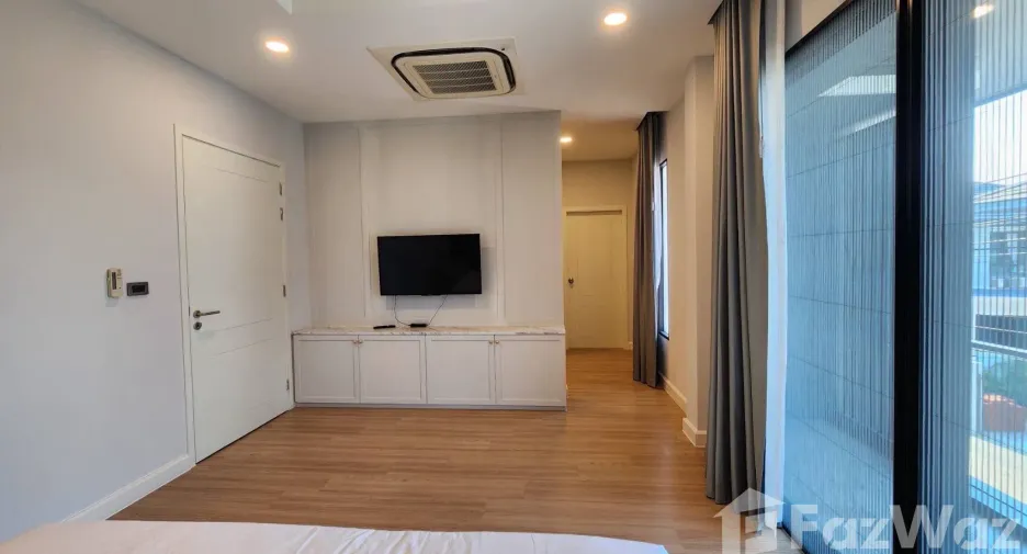 For rent 3 bedrooms house in East Pattaya, Pattaya