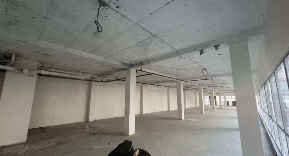 Аренда торговое помещение в Щаттхана, Бангкок