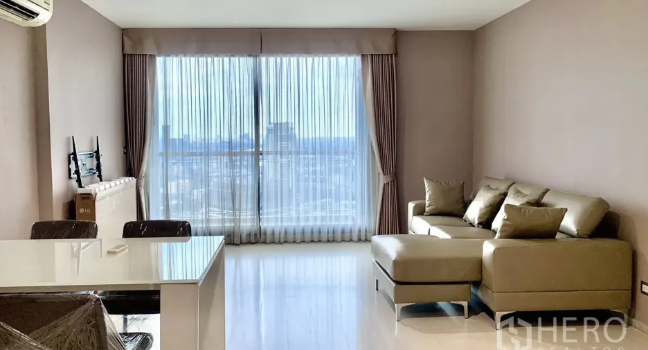 Wohnung zur Miete mit 2 Zimmer in Khlong Toei, Bangkok