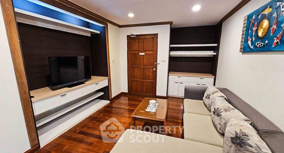 For rent 2 bedrooms condo in Khlong Toei, Bangkok