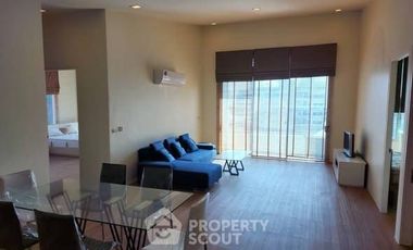 For rent 2 bedrooms condo in Phaya Thai, Bangkok