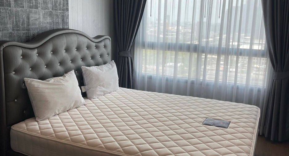 For sale 2 bedrooms condo in Phra Khanong, Bangkok