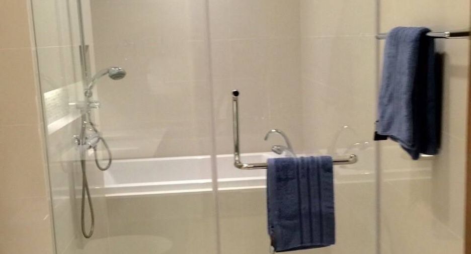For sale 1 bed condo in Khlong Toei, Bangkok