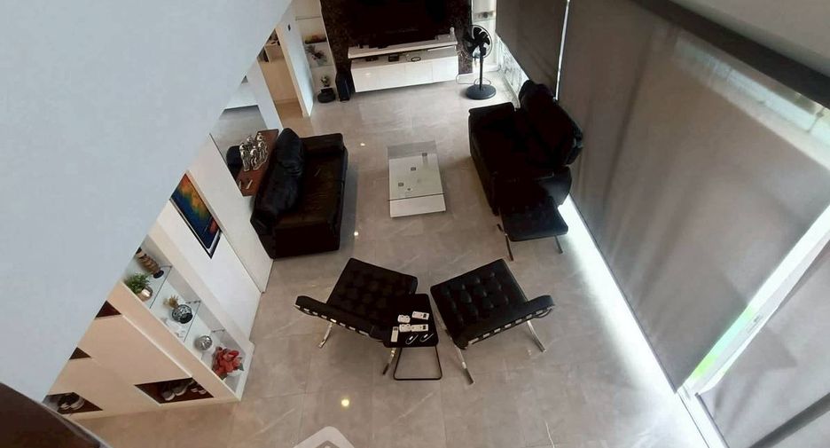 À vendre 3 chambres condo à Jomtien, Pattaya