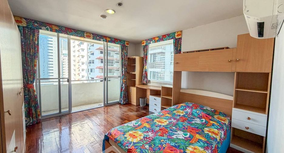For sale 2 bedrooms condo in Watthana, Bangkok