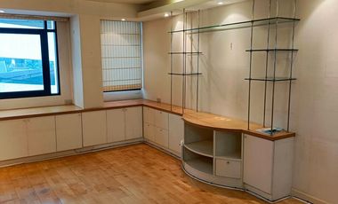 Продажа 1 кровать кондо в Сатхон, Бангкок