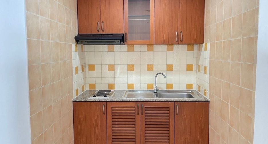 For rent 1 Beds condo in Khlong Toei, Bangkok