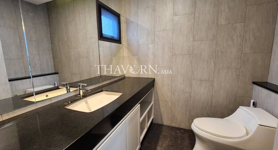 For sale 3 bedrooms house in East Pattaya, Pattaya