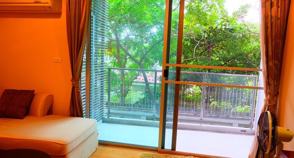 For rent 1 bed condo in Phaya Thai, Bangkok