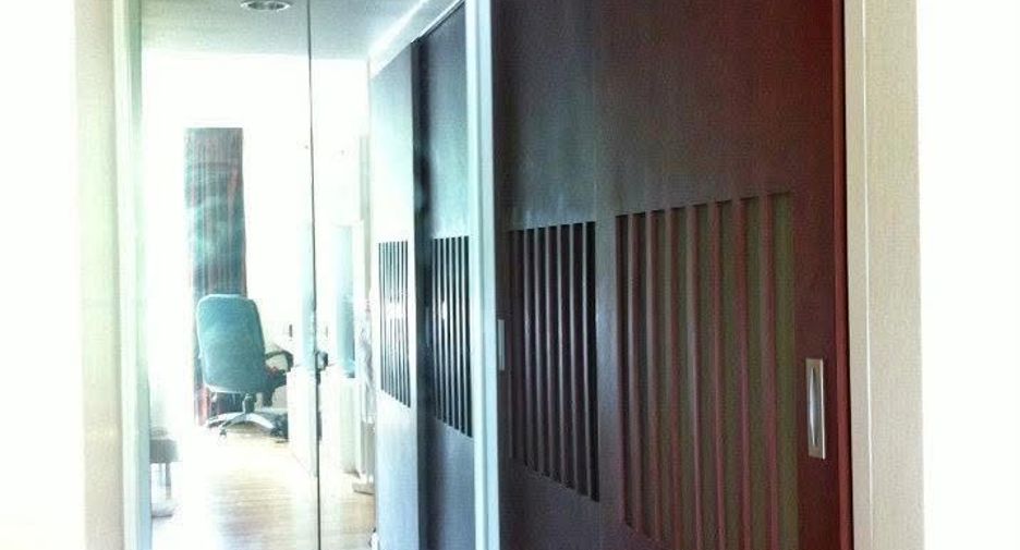 For rent 1 bed condo in Phaya Thai, Bangkok