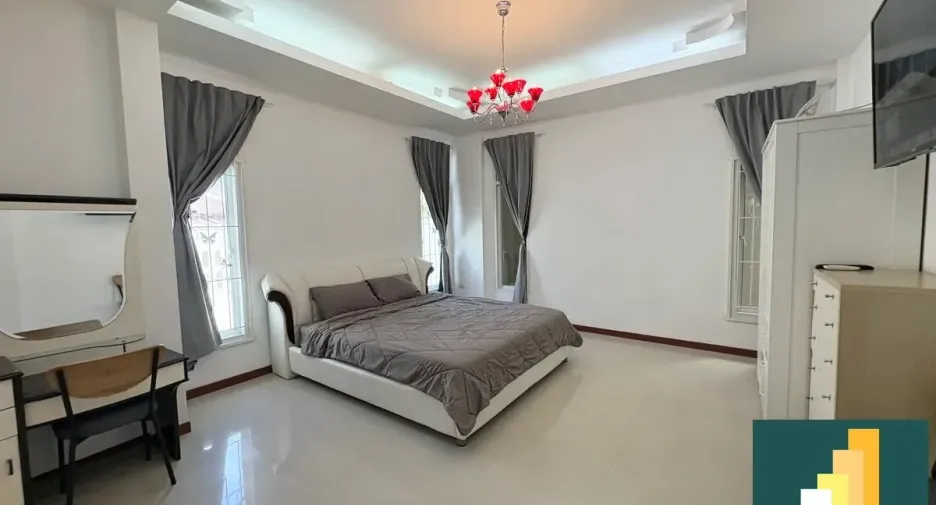 For rent and for sale 4 bedrooms house in Bang Lamung, Chonburi