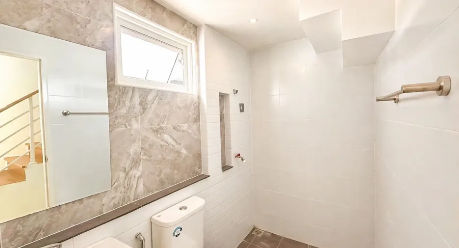 For sale 4 bedrooms townhouse in Thalang, Phuket